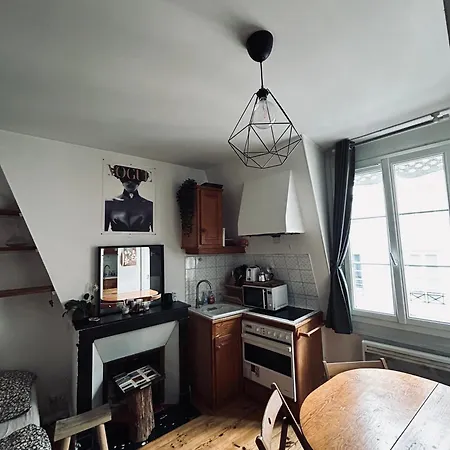 A Saint-germain Des Pres 파리